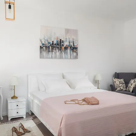Holiday home Pet Friendly In Dubrava Kod Sibenika Potege