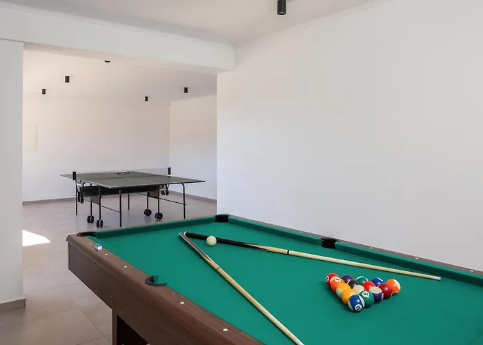 בית נופש Lovely In Dubrava Kod Sibenika *