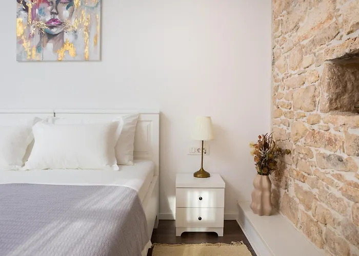 בית נופש Lovely In Dubrava Kod Sibenika *