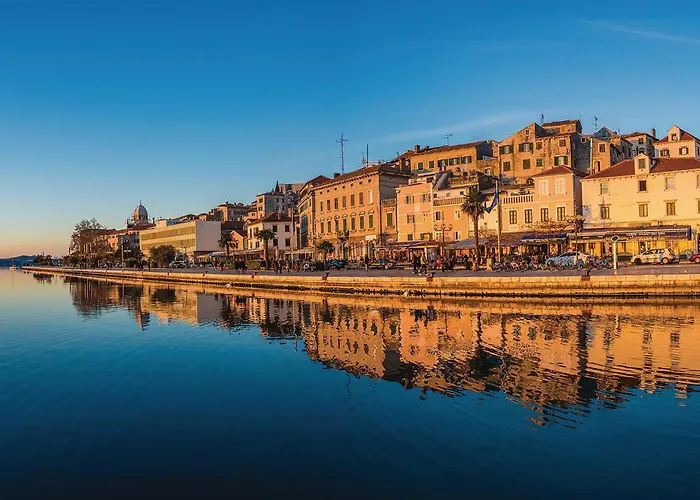 בית נופש Lovely In Dubrava Kod Sibenika Protega