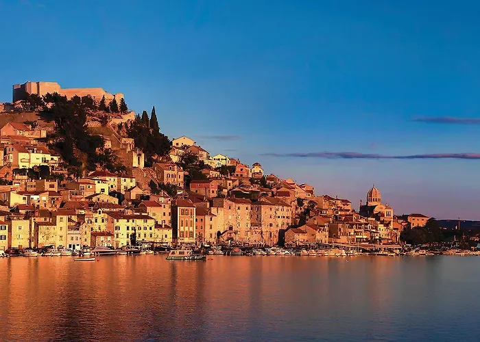 בית נופש Lovely In Dubrava Kod Sibenika Protega